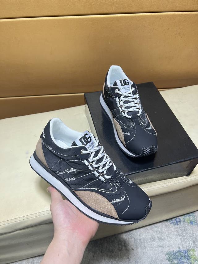 P Dolce & Gabbana original quality. ~ Unique modern style sports shoes. A must-h