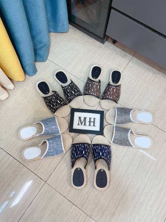 Factory price P High-end version. Dior men's slippers, high-end and stylish, qua
