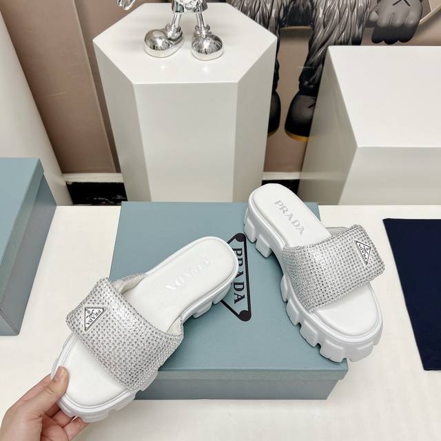 Direct sales exclusive top version P direct sales Prada 2025Vs spring and summer