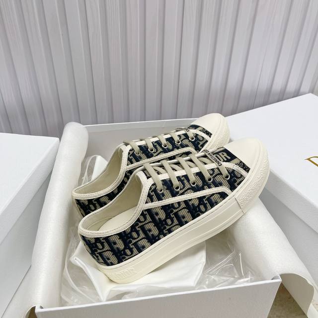 Direct selling women's shoes factory P In stock high quality Dior flat sneakers