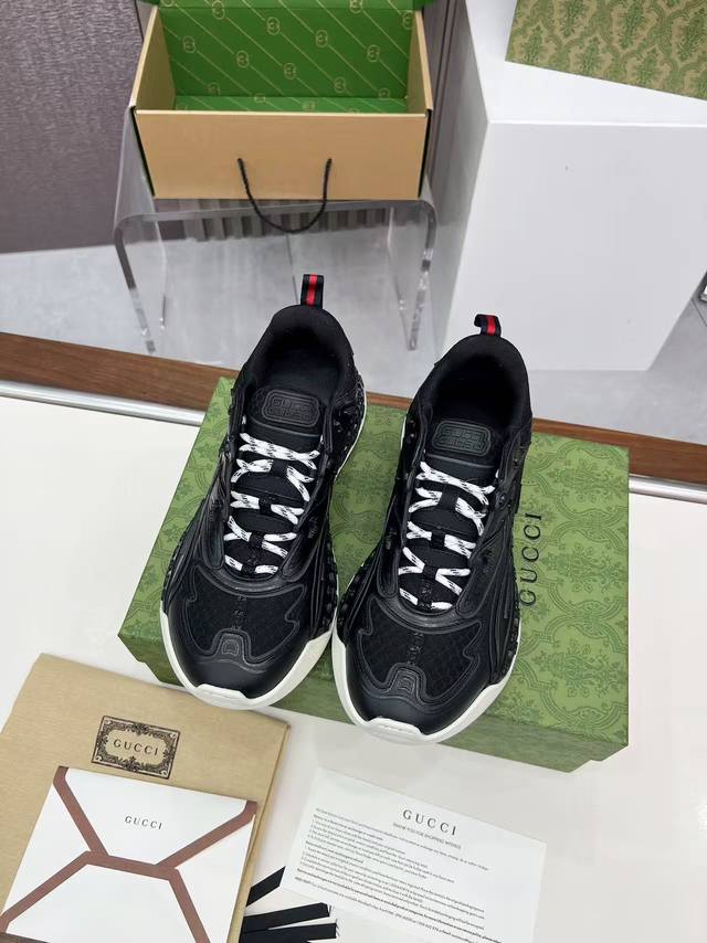 Gucci's new Cud3D series, super cool 3D design, full of futuristic technology st