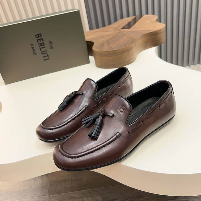 Berlui handmade men's leather shoes, imported from Italy, embryonic cowhide uppe
