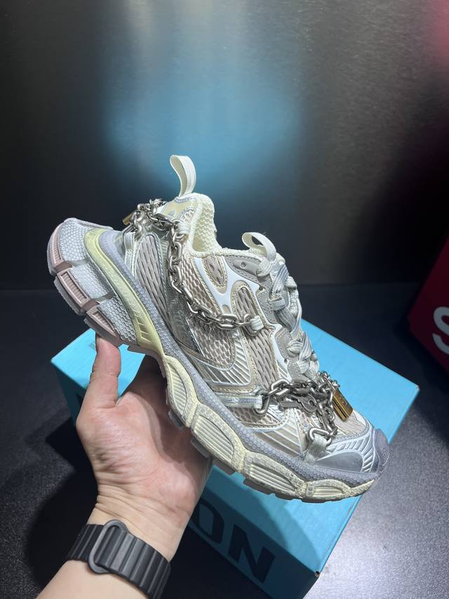 3Xl Childlike Lock Phantom Sneaker Official Synchronization The new 3Xl tenth ge