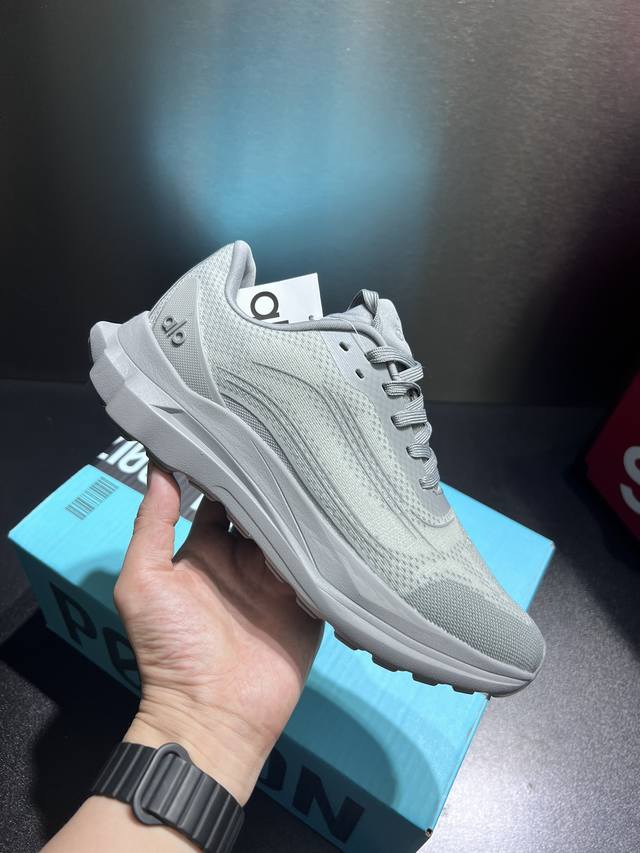 Original channel Alo Yoga Alo Runner Simple, comfortable, non-slip and wear-resi