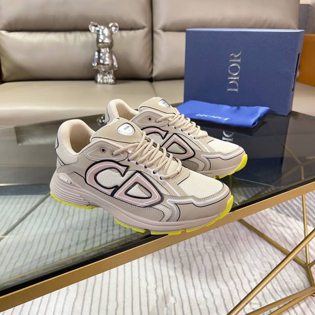 The new B30 low-top sneaker from D is crafted from grey mesh and white tech fabr