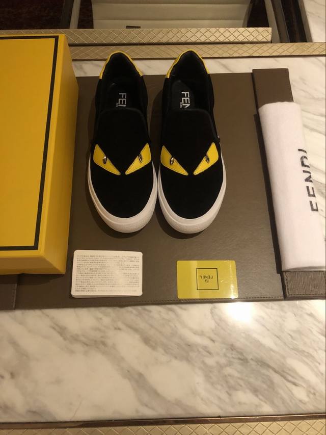 Real price, the latest model from Milan Fashion Week in spring and summer, Fendi
