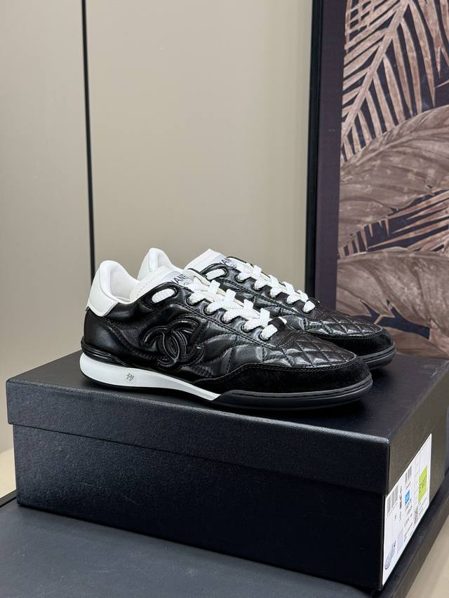 Direct sales Chanel 24B upper sneakers new 24 autumn and winter upper sneakers,