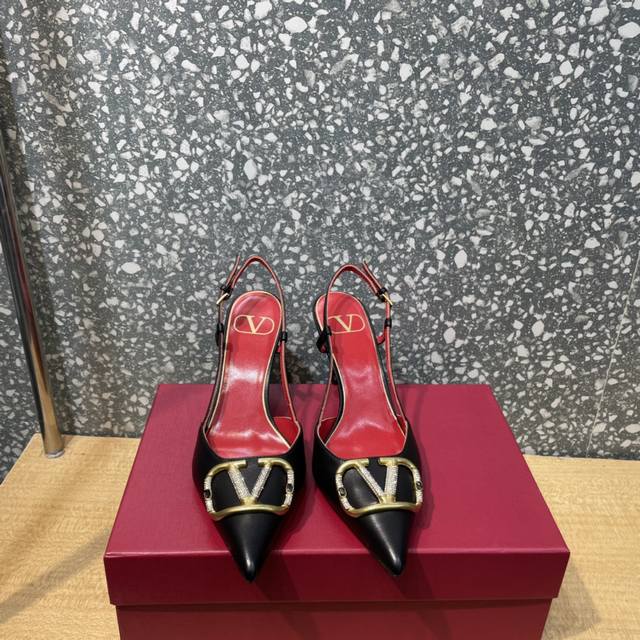 Direct sales Vt Valentino counter latest re-made classic high heels, top version