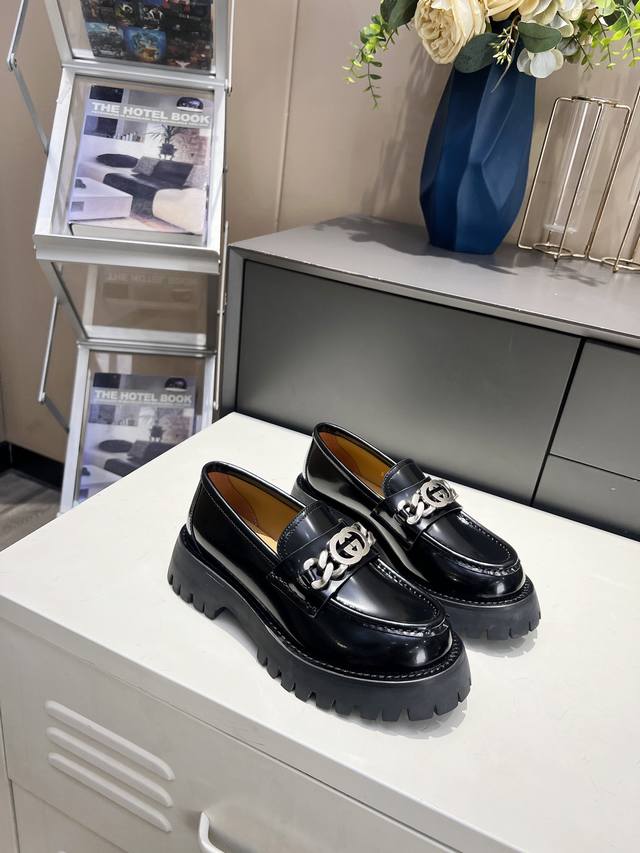 Direct sale women's shoes, women's clothing, Guci limited edition bee platform l