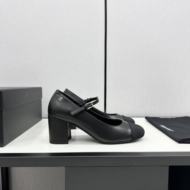 Direct sales women's shoes and women's clothing Xiaochan official website synchr