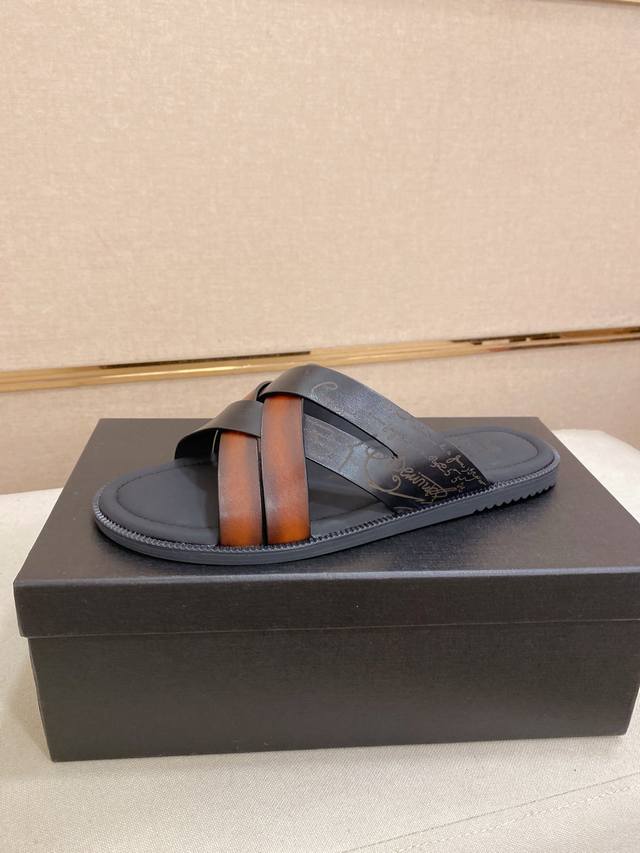 Factory price P High quality Berluti new slippers are coming Imported cowhide ma