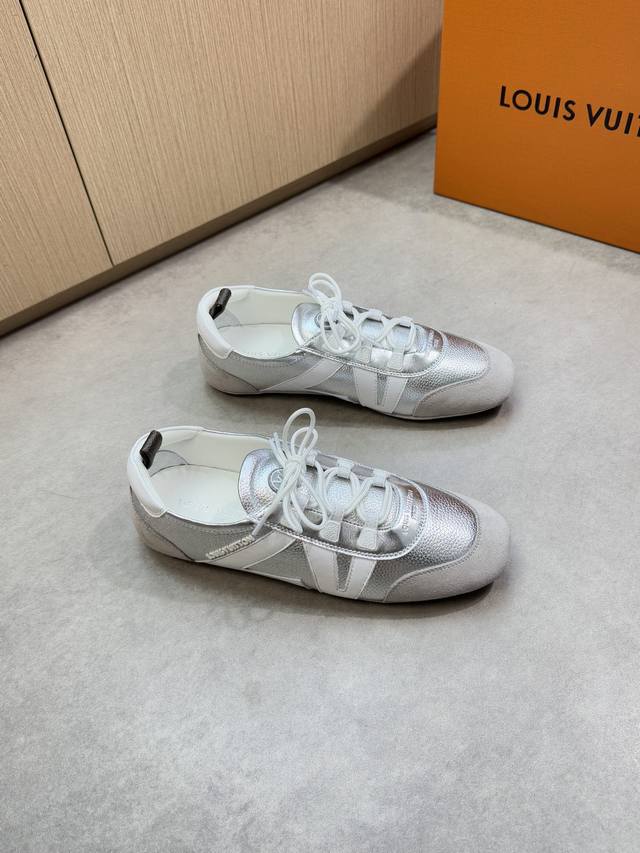 Louis Vuitton -High-end quality original casual sports shoes -Upper: silver pebb