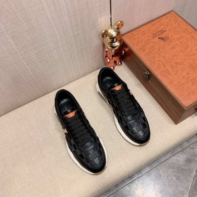 Lv* latest hot casual shoes, top brand luxury ~ purchasing agent, top ~ quality.