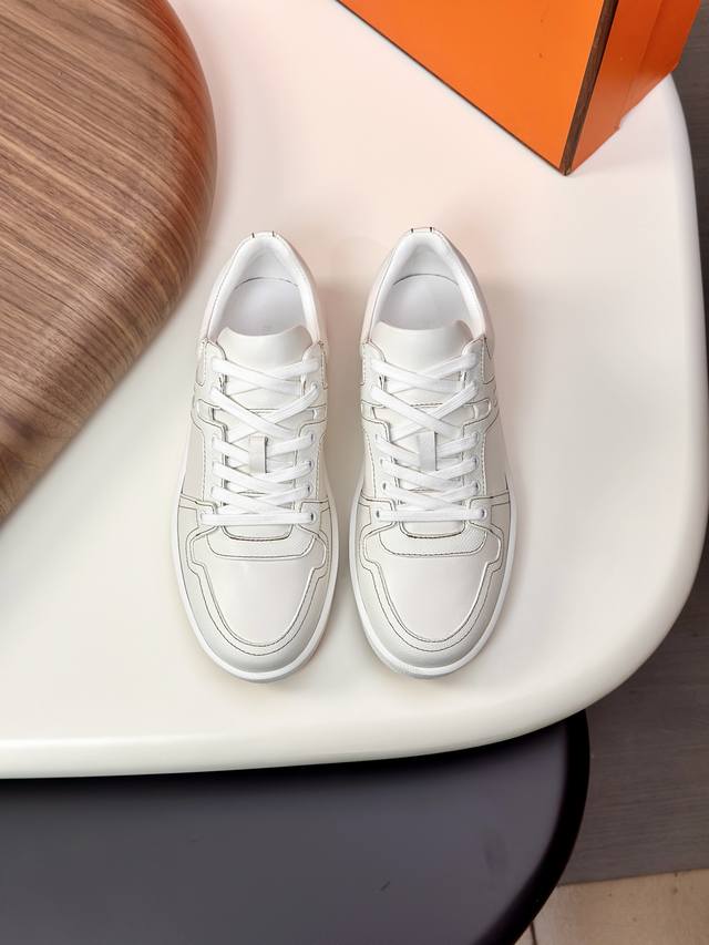 H Top purchasing agent, love to bomb the street male god new product is coming,