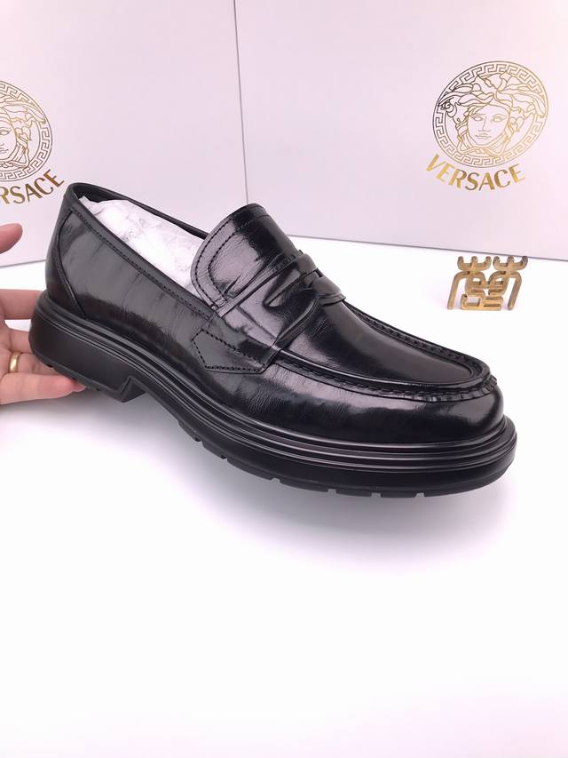 Versac* Hand-scratched cowhide Pu thick-soled business leather shoes Imported ha
