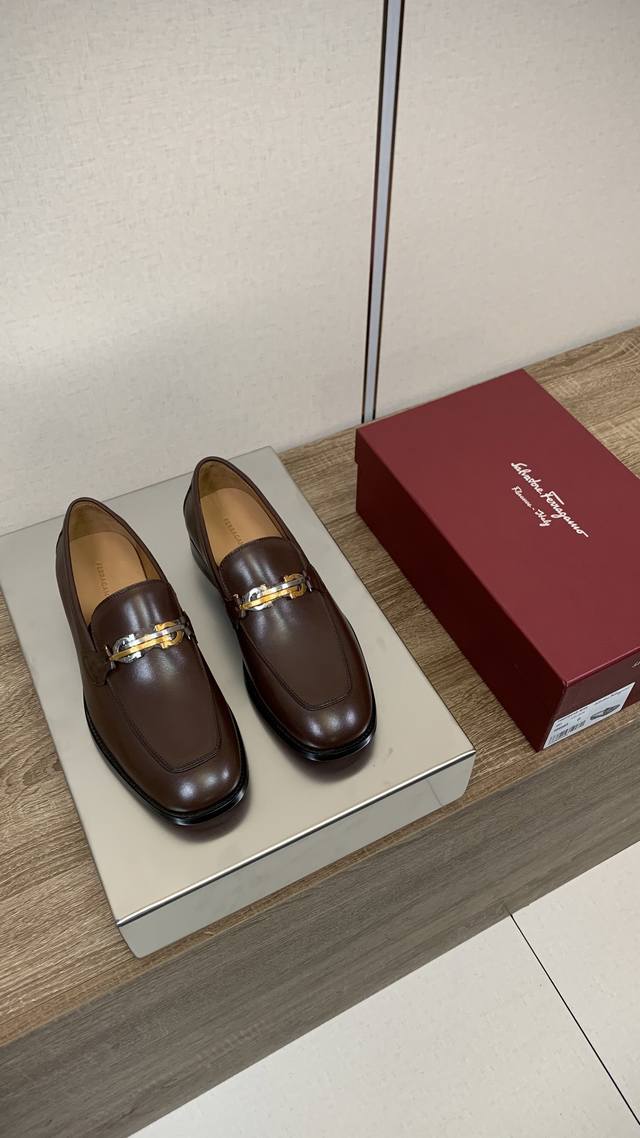 Ferragam* Ferragamo men's business casual leather shoes Imported calfskin open e
