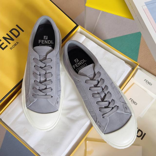 Top version: Couples' style Fendi Domino series old flower Ff canvas couples' ca