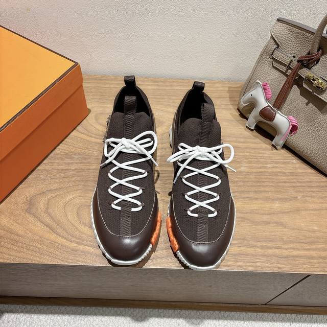 Actual price: Couple's H-style 25Ss early spring white shoes! Classic boots + Br