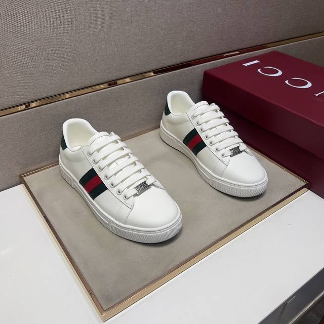 factory price Pp Gu~ Couple casual shoes 2025Z cabinet simultaneous sale size: 3