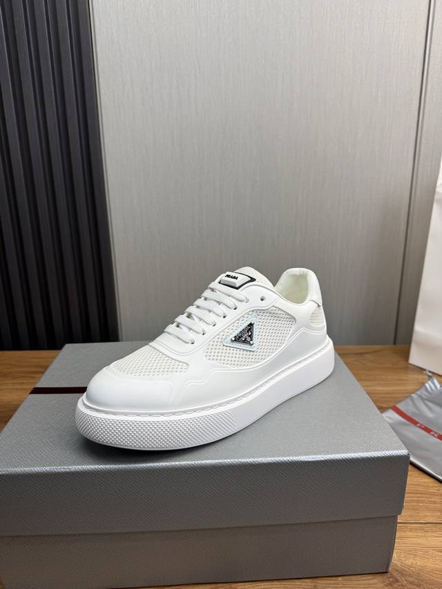 Factory P price Prada men's shoes counter hot sale, official website synchroniza