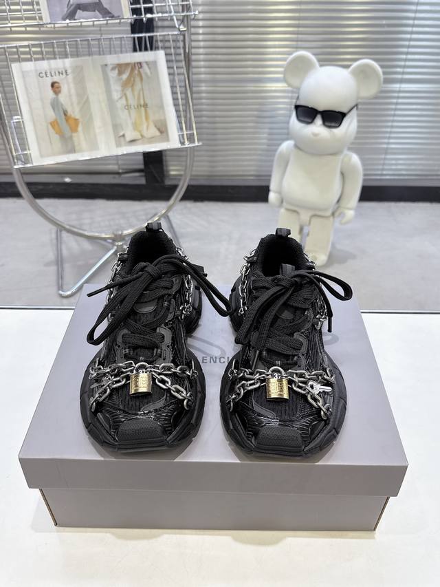 Price: Balenciaga Share 3Xl Lock Series Light Beige Black Upper, High-end Feelin