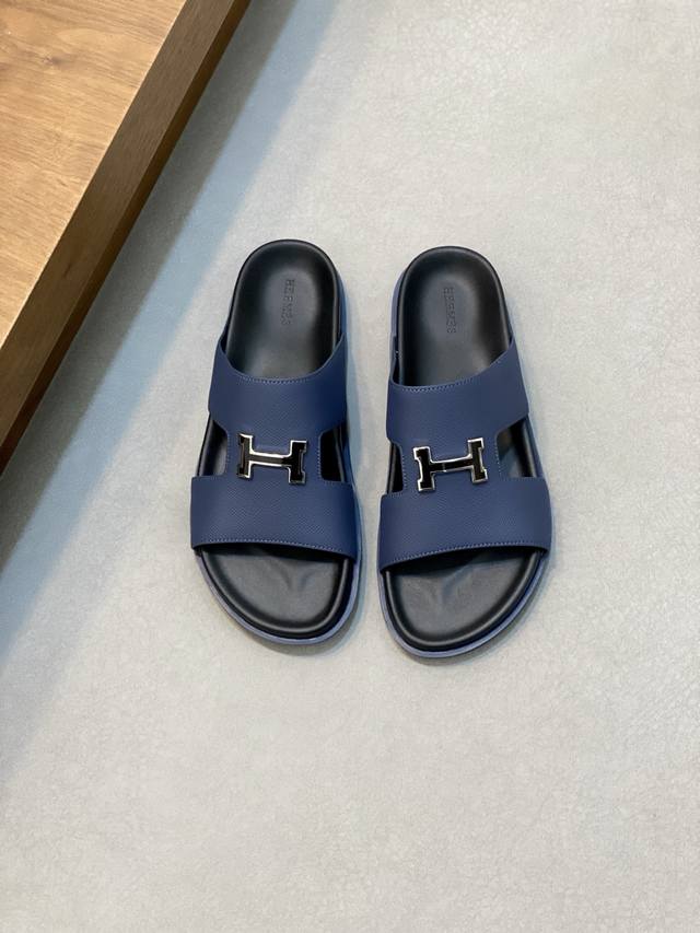 Made in Dongguan. Top-level Hermes version. Hermes new slippers, made of cowhide