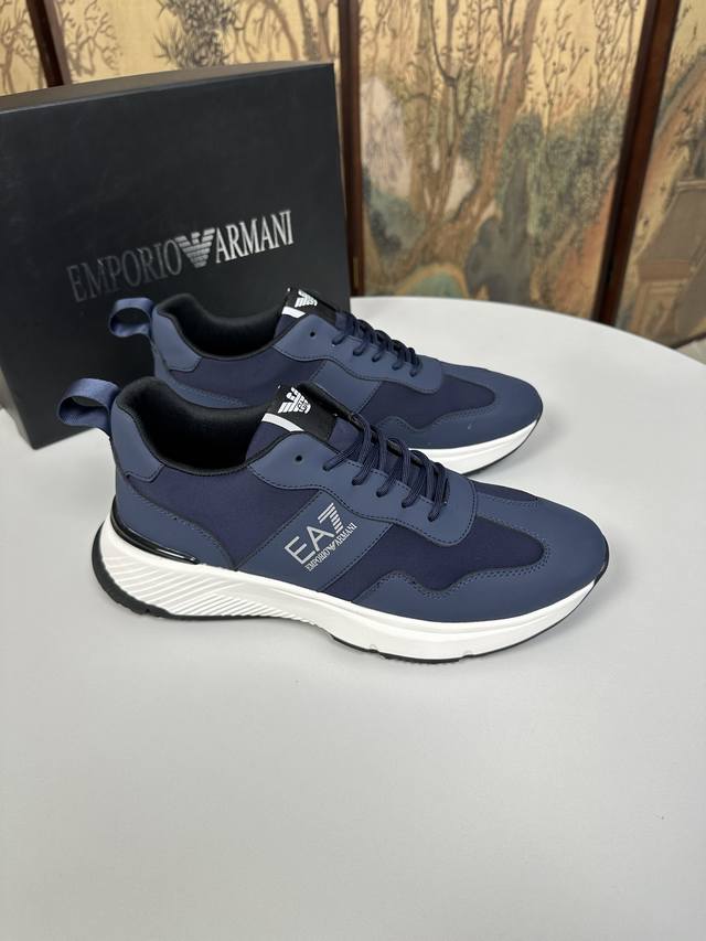 Factory price men's sports shoes original Armani Armani new counters are on sale