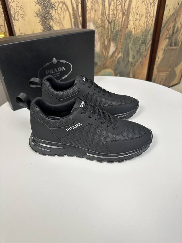Factory P price men's men's shoes sports original Prada official website latest