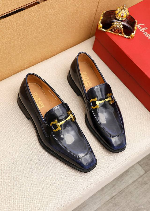 Factory Price Men's Men's Sports Shoes Original Product Trademark: Ferragamo Sal