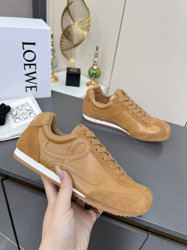 Real price, super popular Loewe Forrest Gump shoes, invincible foot feel! The an