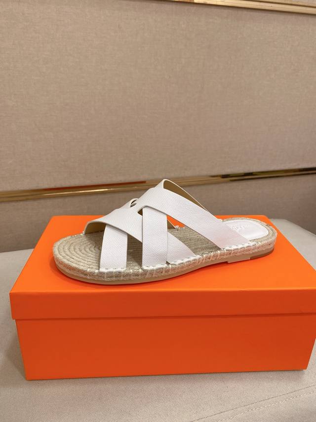 Factory P price high-end version. Hermes Hermes men's slippers casual style, cou