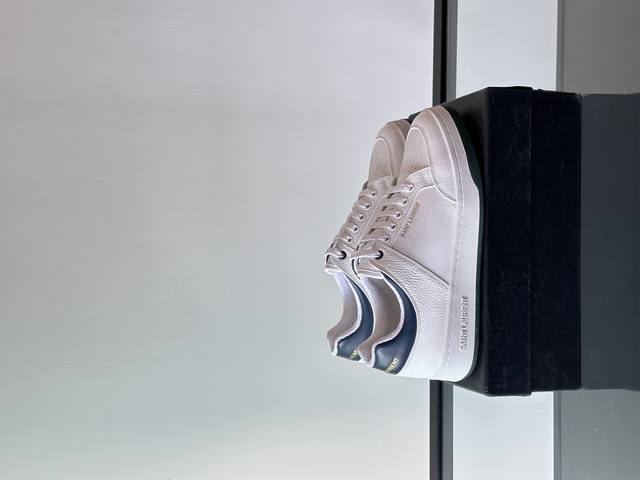 Saint Laurent low-top lace-up sneakers, made of Italian raw grain leather + fron