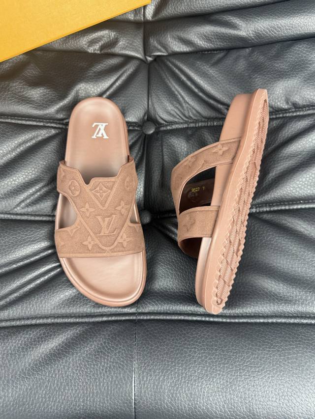 Louis Vuitton -High-end quality original casual sandals -Upper: calfskin with pe