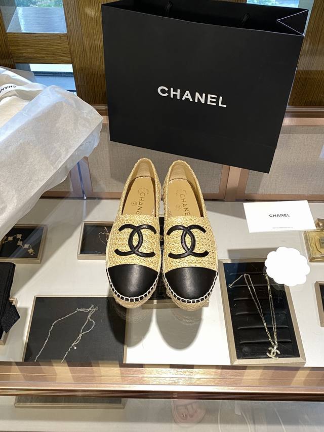 Chane* Espadrilles Fisherman's Shoes, a classic Chanel style! Exclusive original