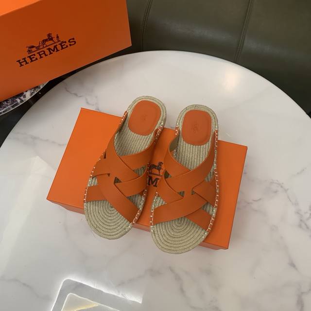 High-end version. Hermes men's slippers casual style, high-quality counter quali