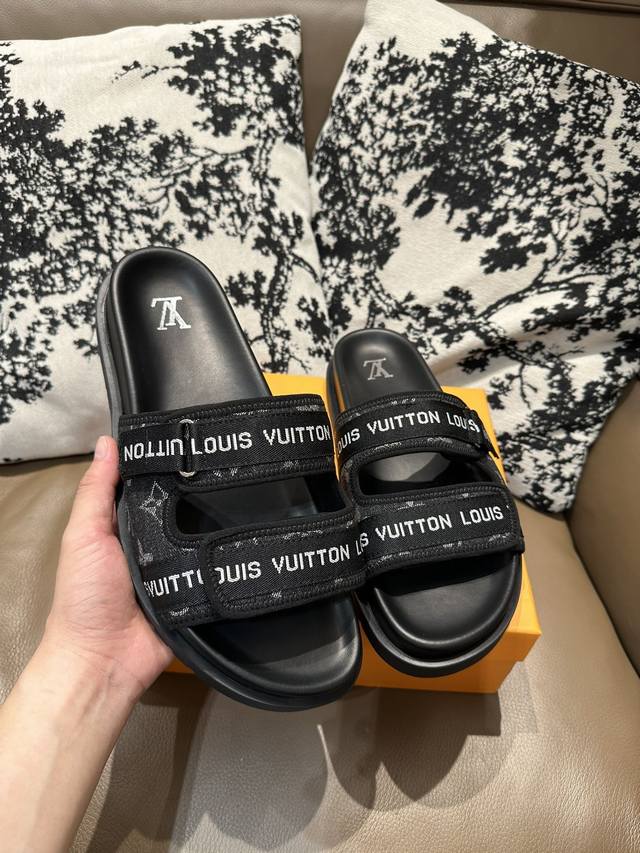 Lv flip flops, cowhide top and sheepskin lining, size 36-46