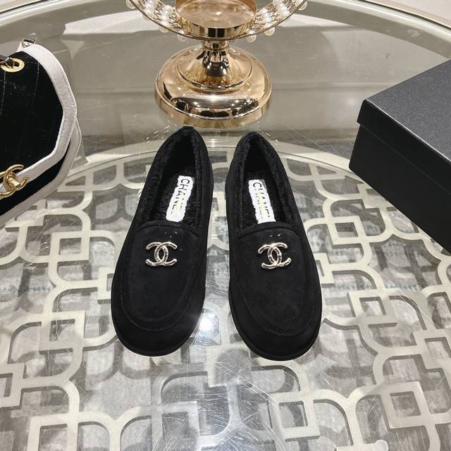 Chane L 2025 New Arrival