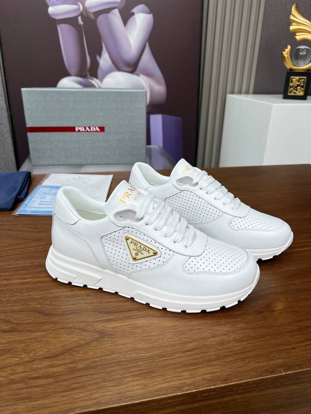Prada 2025 early spring and summer new models are shipped. Casual thick-soled pl