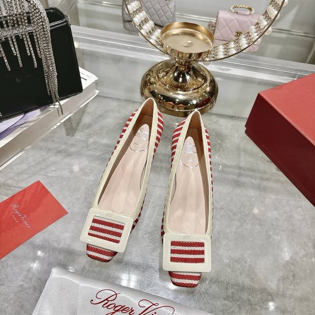 Factory Roger Viv*Er 2025 autumn and winter new style new color upgrade For Rv's