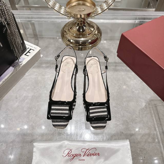 Ex-factory Roger Viv*Er 2025 early spring new hollow sandals with new color upgr
