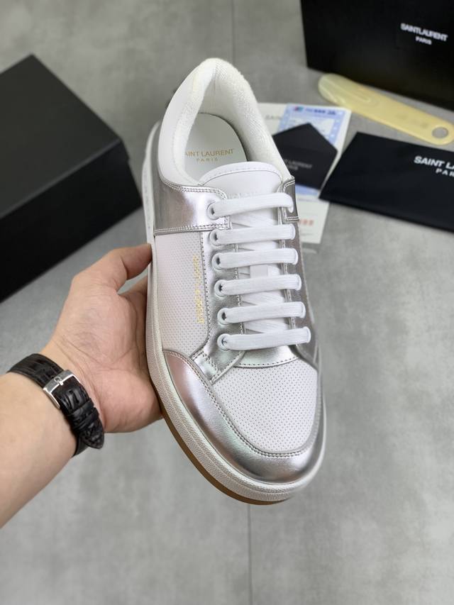 Factory Price P Real Price Saint Laurent, casual shoes, the latest models in all