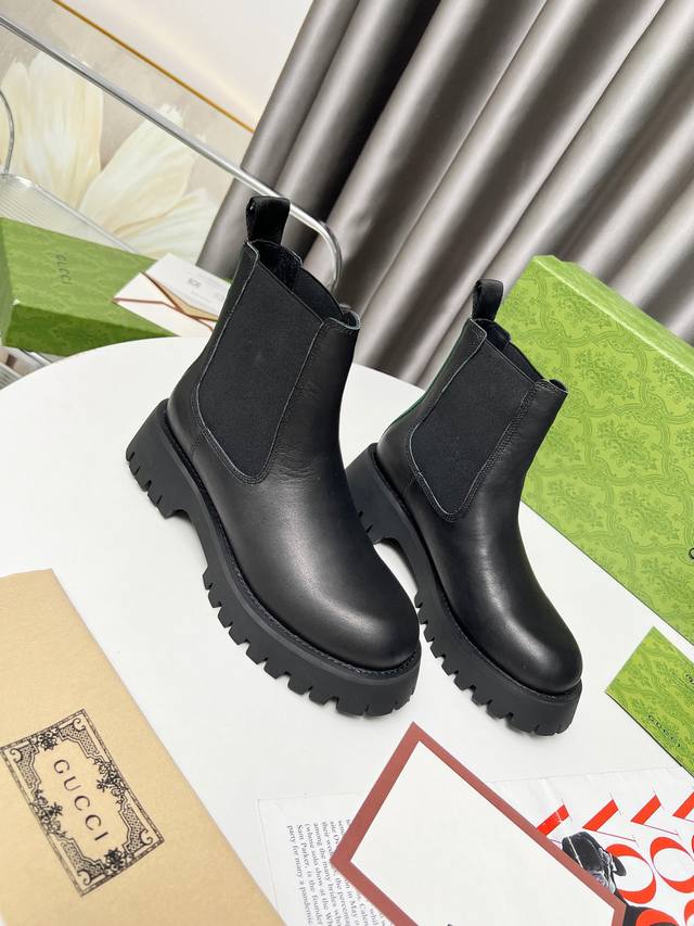 Real Price Gucci Martin Boots The classic pattern continues to shine in the new
