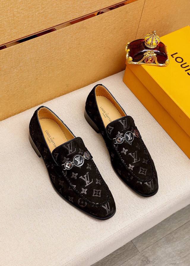 Product trademark: Louis Vuitton casual leather shoes Regular size: 39-44 38.45