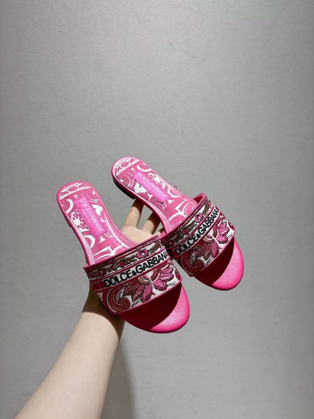 Dolce & Gabbana new original fabric, sheepskin lining insole, leather outsole, s