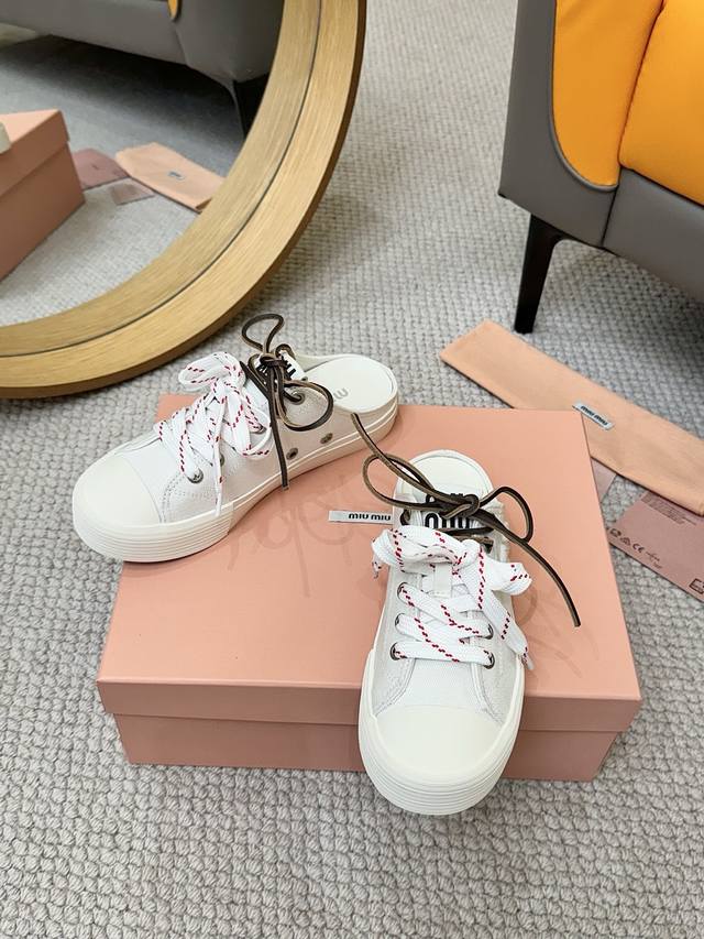 Factory P batch P Miumiu spring and summer catwalk biscuit shoes, closed-toe sne