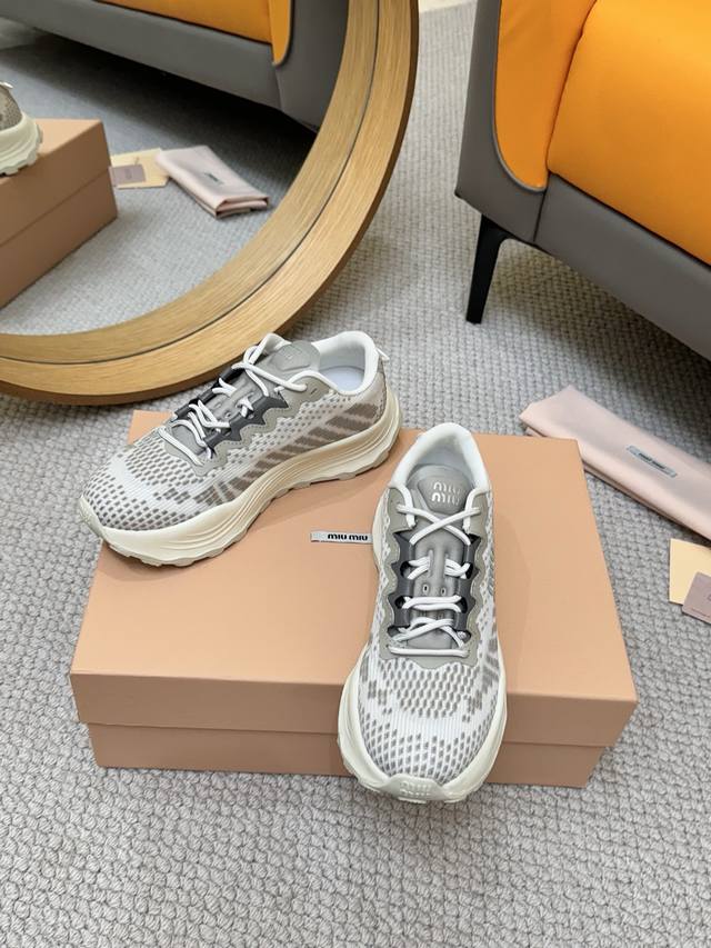 Factory P batch P Miumiu Miu Miu 25 latest American daddy shoes sneakers~ A must