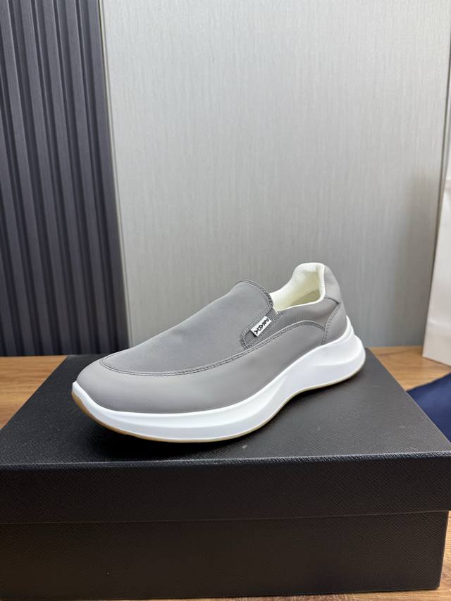 Factory P price Prada men's shoes counter hot sale, official website synchroniza
