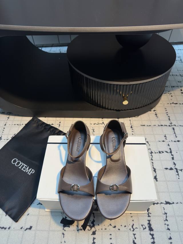 Cotemp Ss fashionable British style sandals fashionable sandals, quality remains