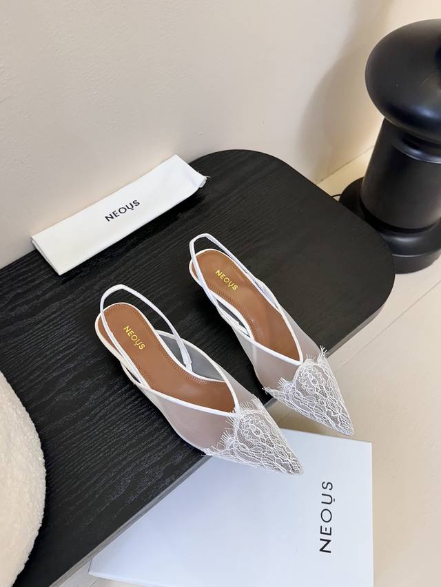 Neous new product Elegant new style Neous lace pointed sandals Perfectly interwe