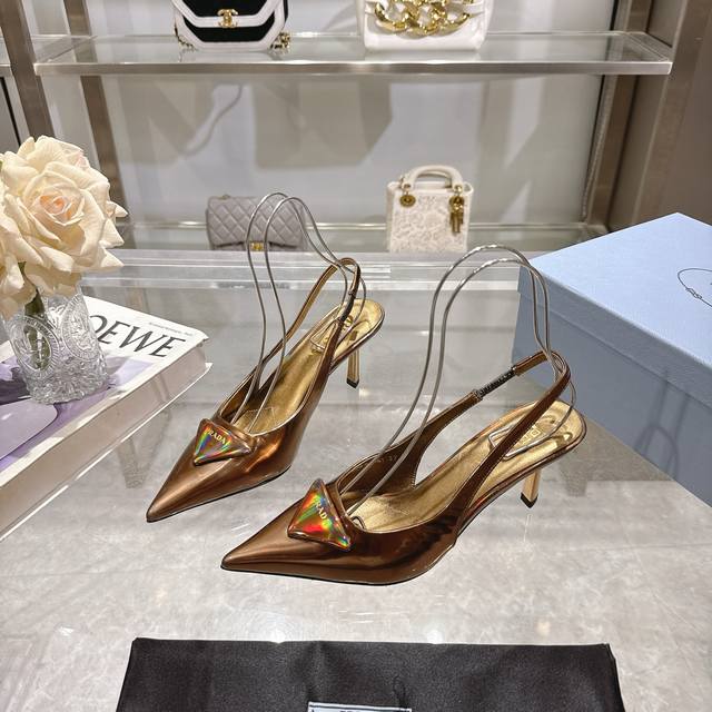 Prada 25 factory price P counter catwalk style pointed sandals triangle buckle h